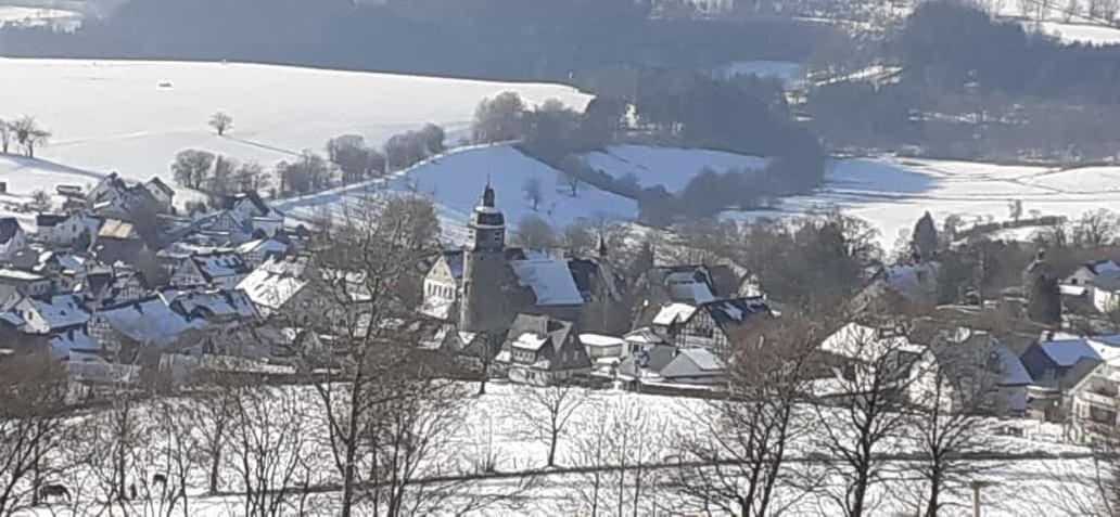 Ferienwohnungen Vollmers-Duennebacke Schmallenberg Esterno foto